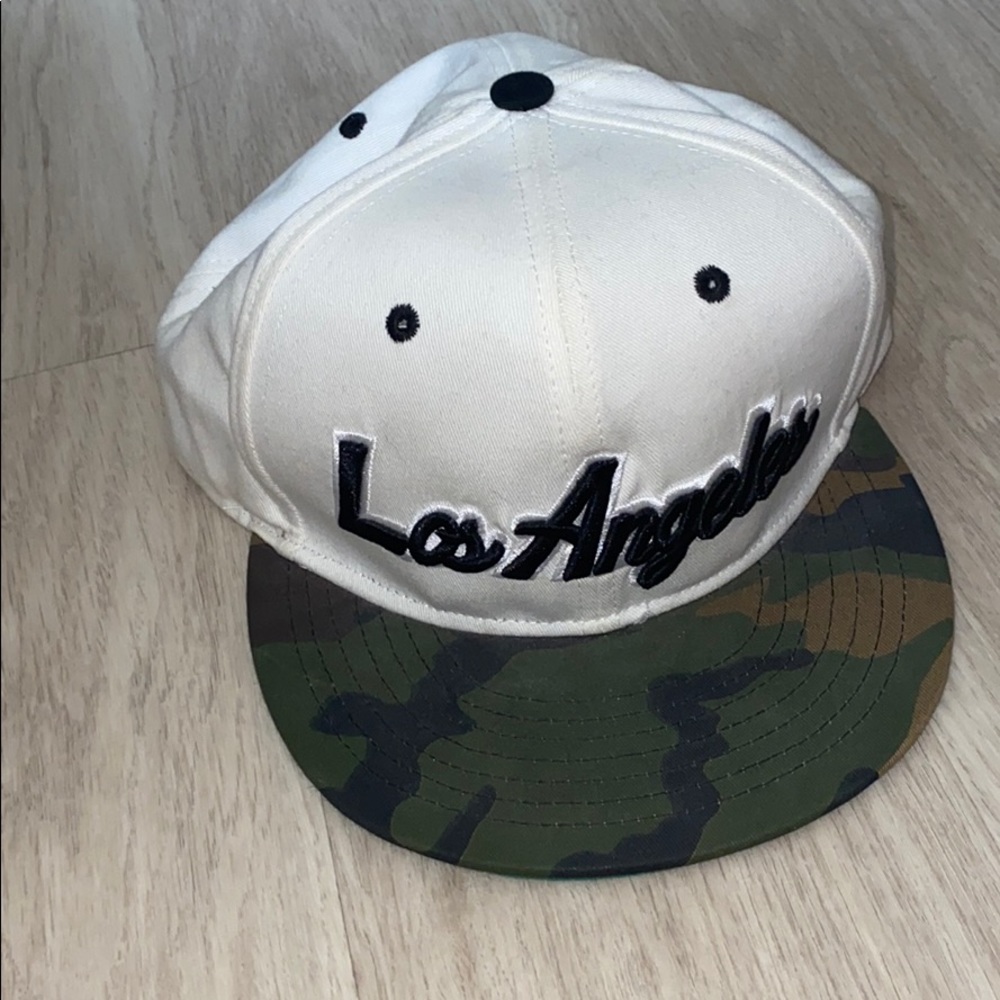 Los Angeles Camo/white SnapBack